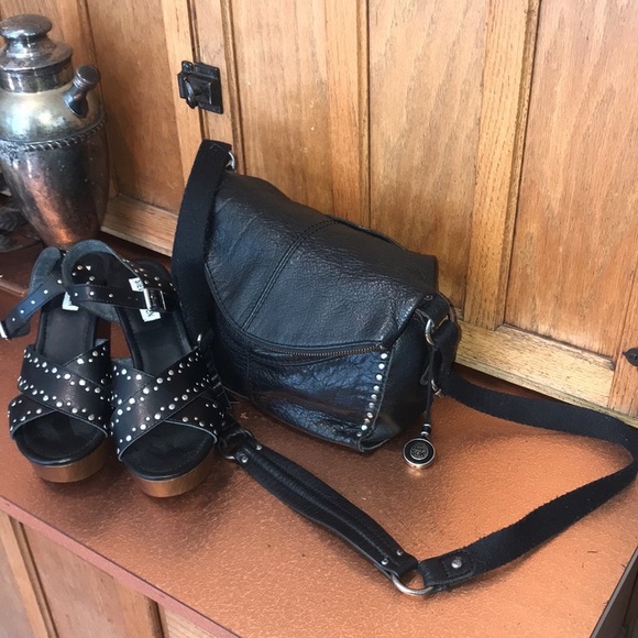 STEVE MADDEN STUDDED PLATFORMS - Picture 9 of 11